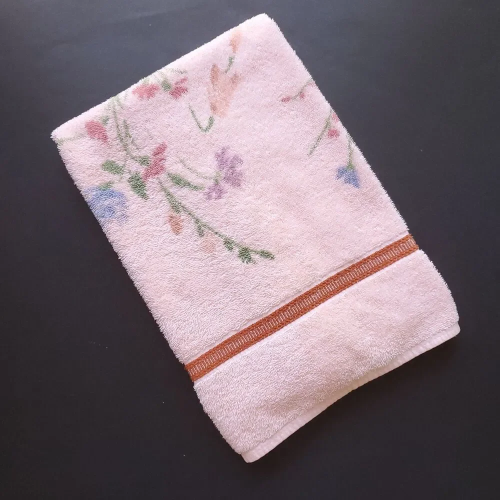 Vintage St Marys Cotton Bath Towel 40.5 x 22.5 Floral Pink USA Made Cottagecore